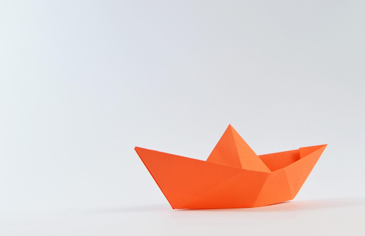 découvrez l'innovation navigante avec notre guide sur la navigation durable. apprenez comment allier passion de la mer et respect de l'environnement grâce à des pratiques nautiques écoresponsables et des technologies vertes.