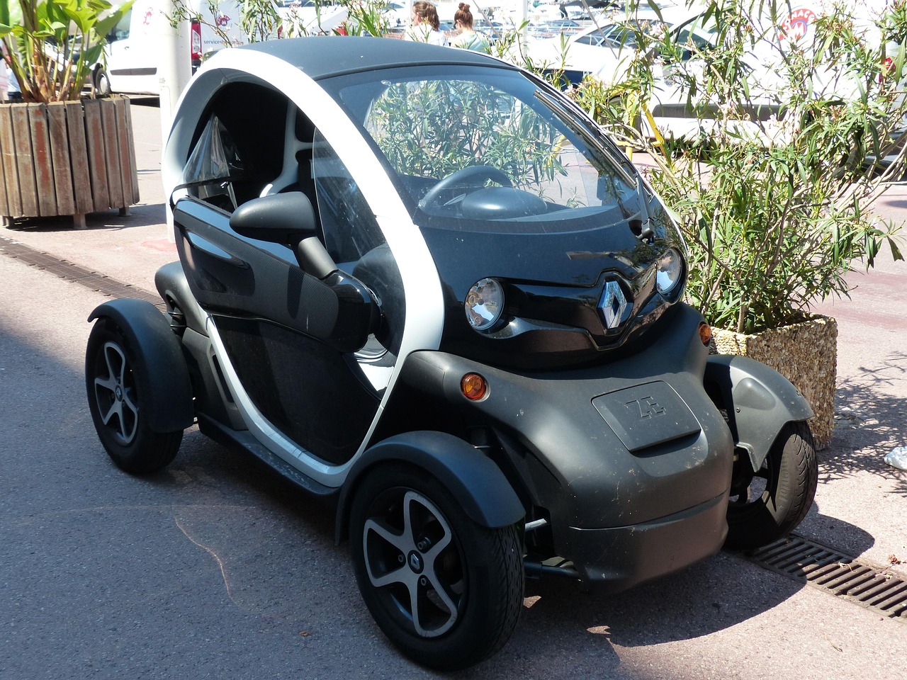 découvrez tout sur les véhicules électriques : innovations, avantages, autonomie et impact environnemental pour une mobilité durable.
