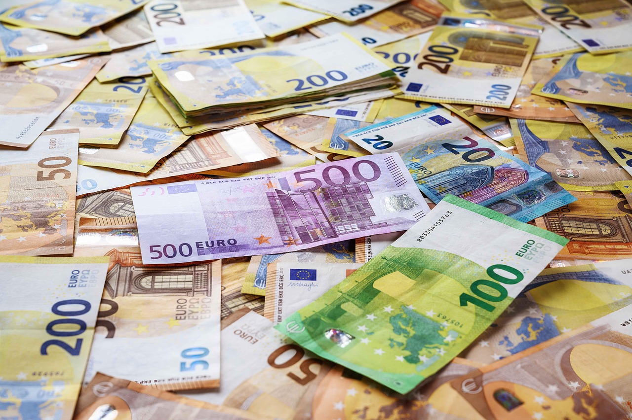 découvrez les causes, conséquences et solutions de l'inégalité de richesse dans le monde, et comprenez son impact sur la société et l'économie.